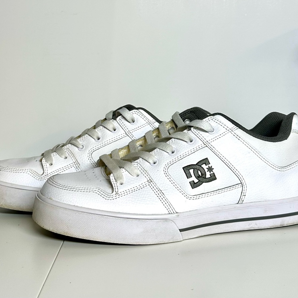 DC Pure Men’s size 11.5